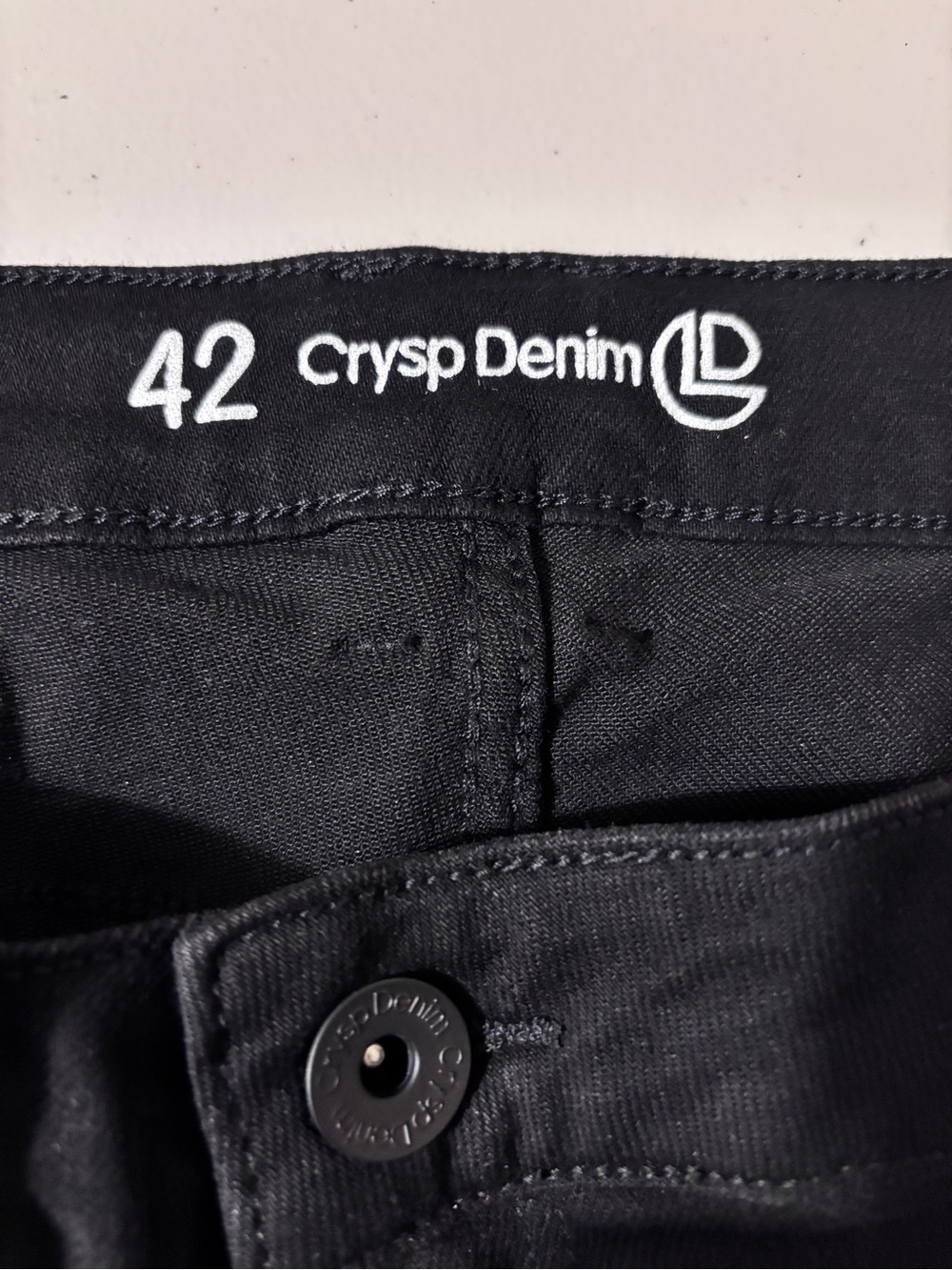 Crysp Denim Y2K Black Jorts Size 42 Ethmoid Skull Patch Jean Skinny Streetwear - Picture 9 of 11